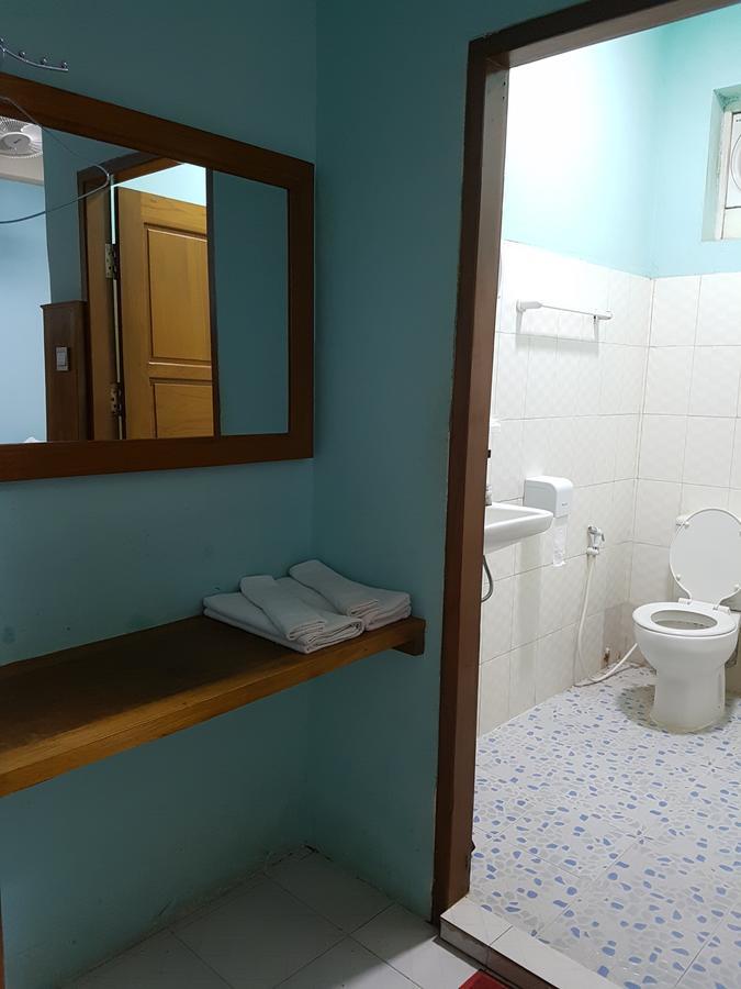 Gold Star Guest House Nyaung-U Ngoại thất bức ảnh
