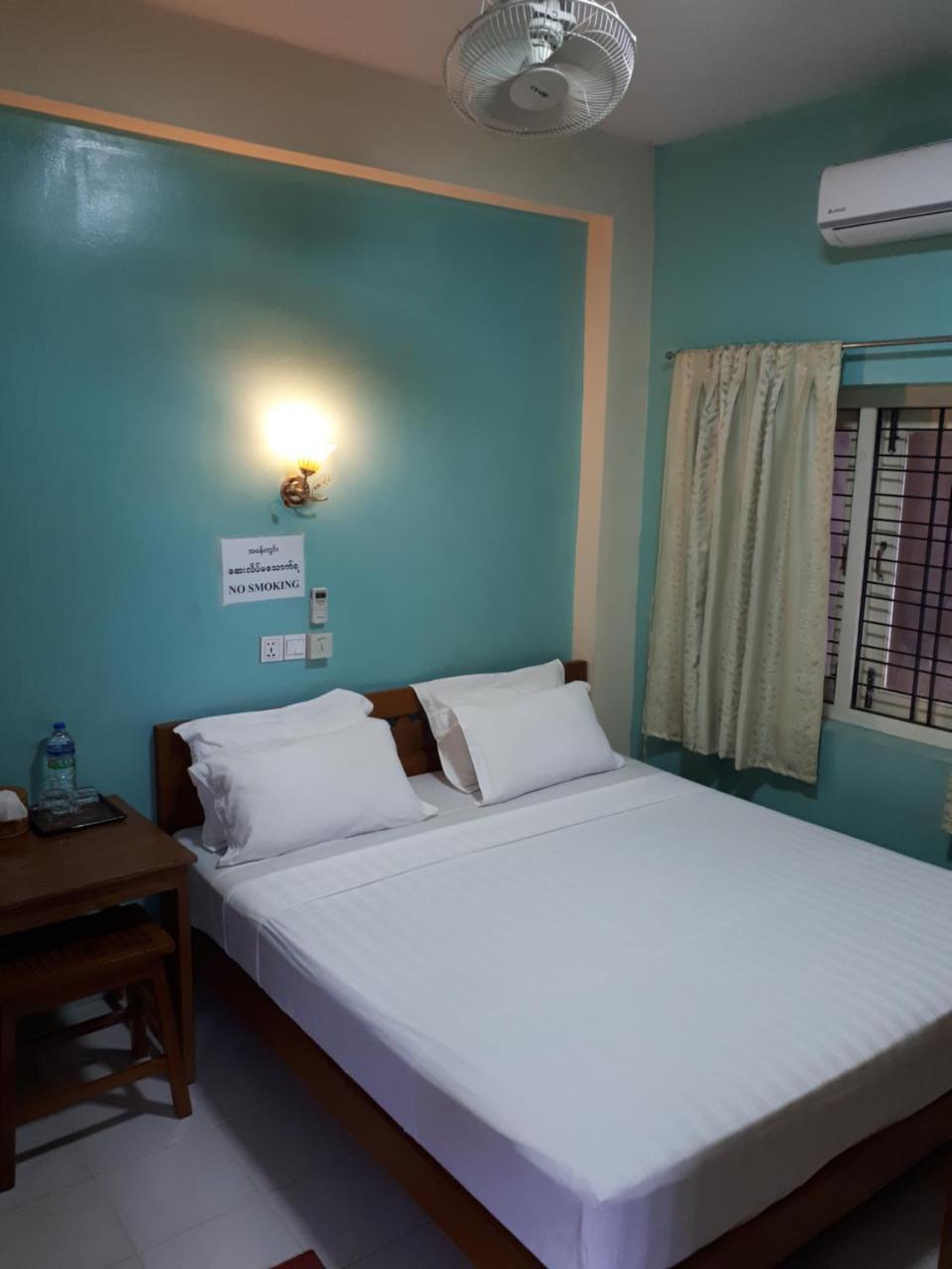 Gold Star Guest House Nyaung-U Ngoại thất bức ảnh